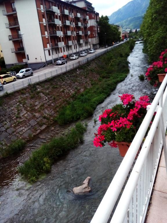 Hotel Alloggio Ponte Dei Cavalleggeri Trento Exteriér fotografie