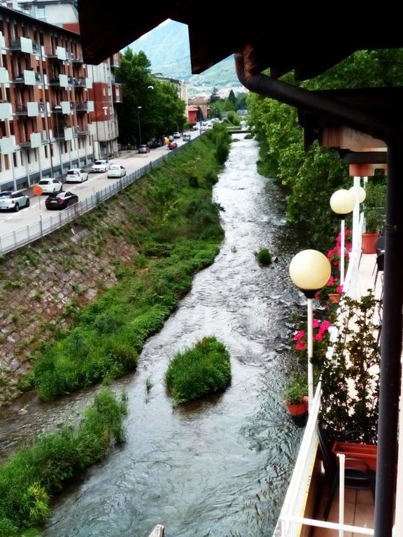 Hotel Alloggio Ponte Dei Cavalleggeri Trento Exteriér fotografie