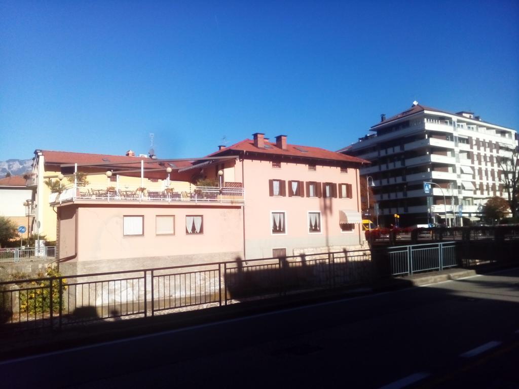Hotel Alloggio Ponte Dei Cavalleggeri Trento Exteriér fotografie