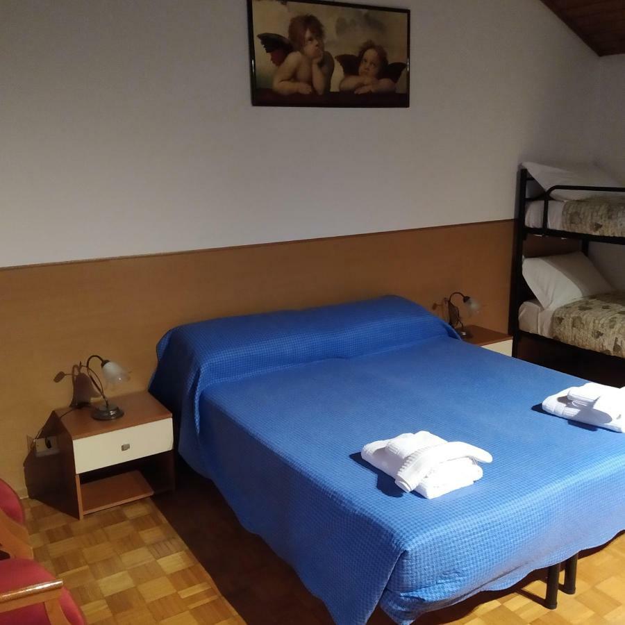 Hotel Alloggio Ponte Dei Cavalleggeri Trento Exteriér fotografie