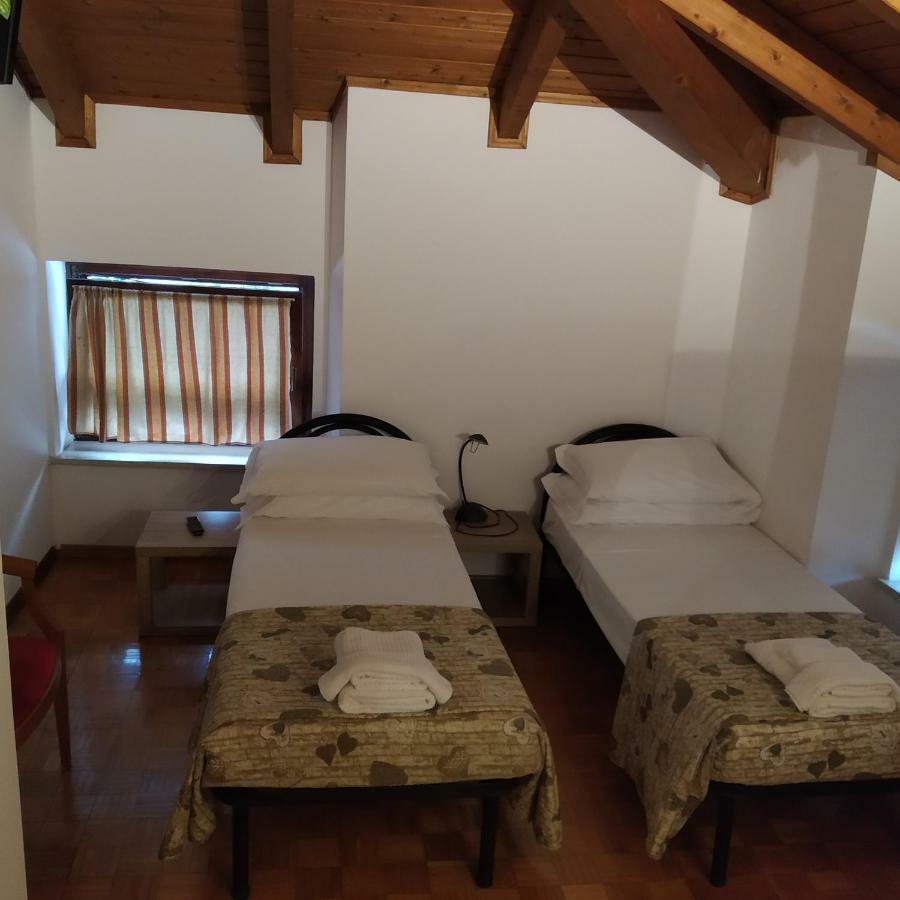 Hotel Alloggio Ponte Dei Cavalleggeri Trento Exteriér fotografie