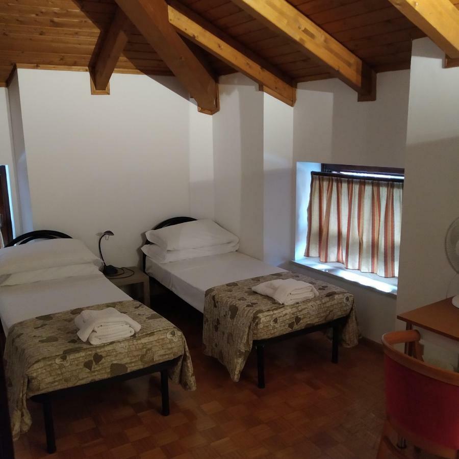Hotel Alloggio Ponte Dei Cavalleggeri Trento Exteriér fotografie